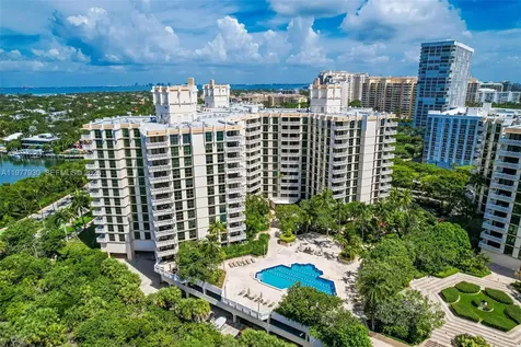 1121 Crandon Boulevard Key Biscayne FL 33149