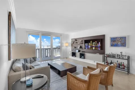 1121 Crandon Boulevard Key Biscayne FL 33149