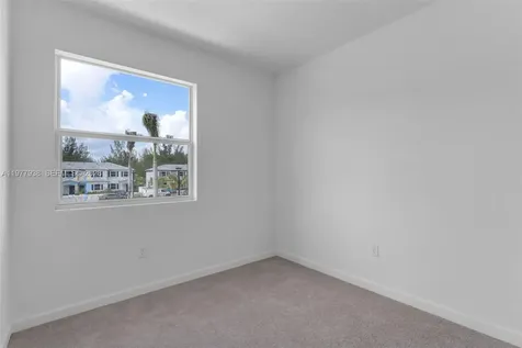 191 SE 11th Avenue Florida City FL 33034