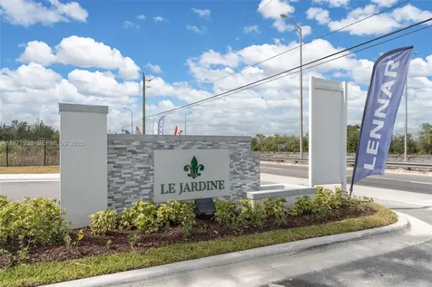191 SE 11th Avenue Florida City FL 33034