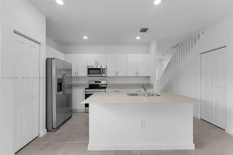 191 SE 11th Avenue Florida City FL 33034