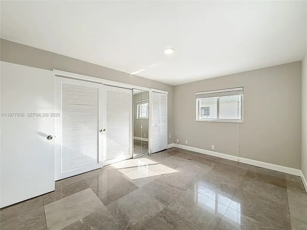 2770 NE 8th Court Pompano Beach FL 33062
