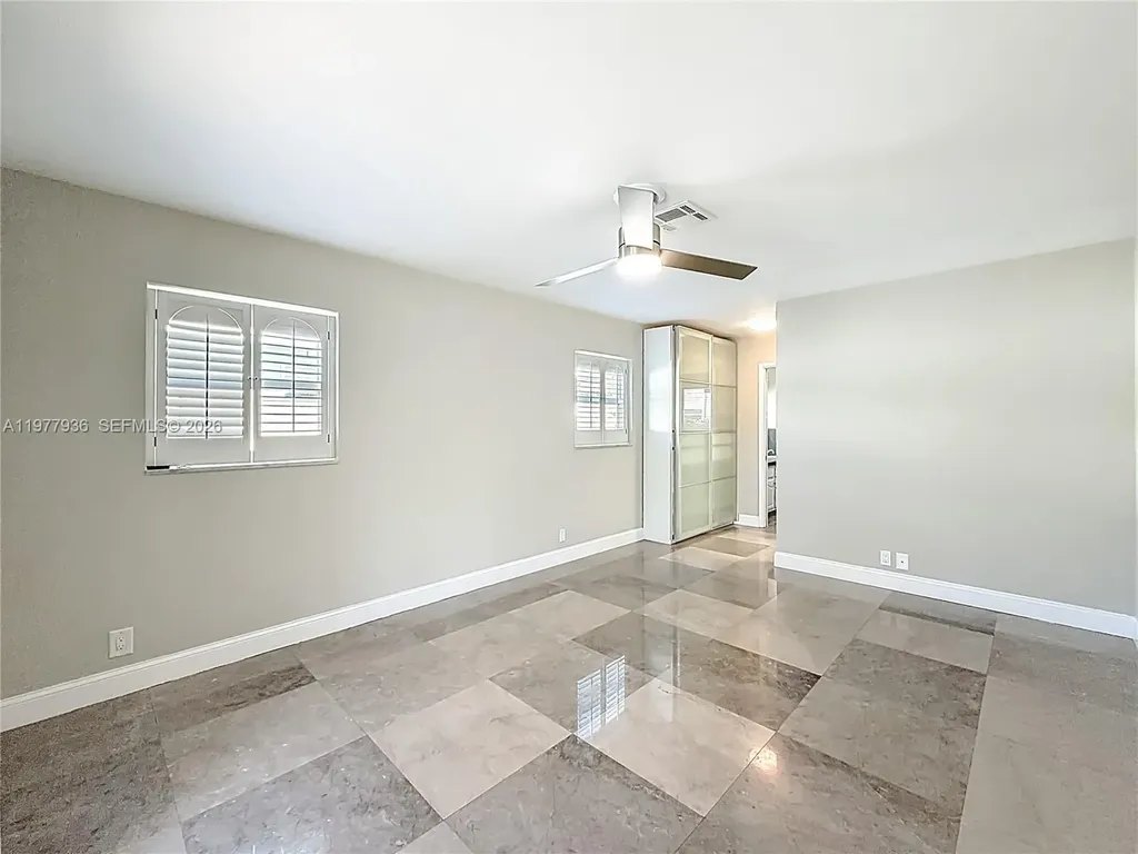 2770 NE 8th Court Pompano Beach FL 33062