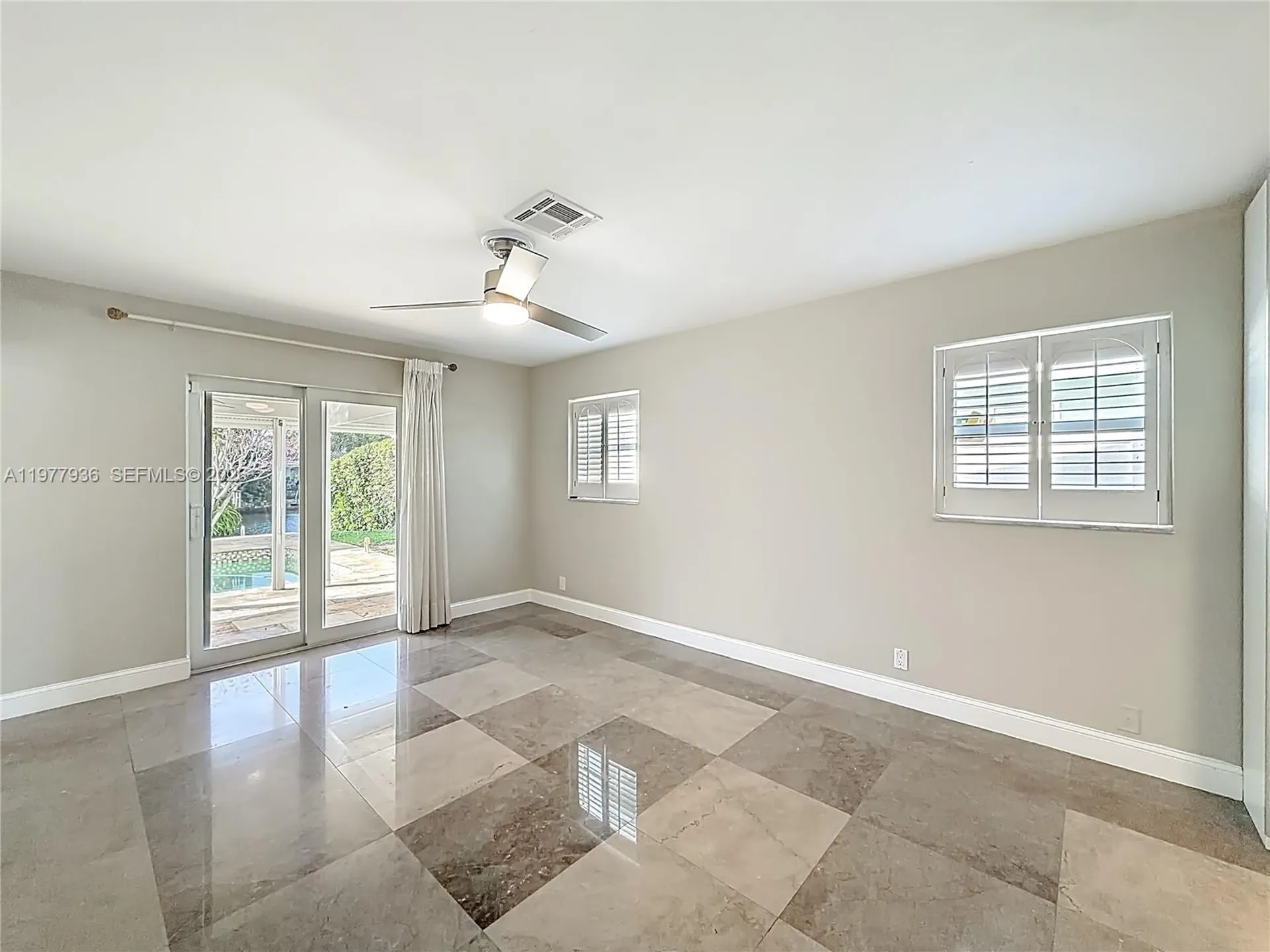 2770 NE 8th Court Pompano Beach FL 33062