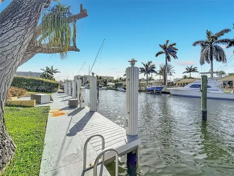 2770 NE 8th Court Pompano Beach FL 33062