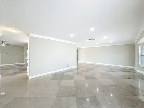 2770 NE 8th Court Pompano Beach FL 33062