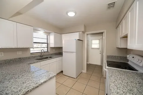 840 Angela Avenue Rockledge FL 32955