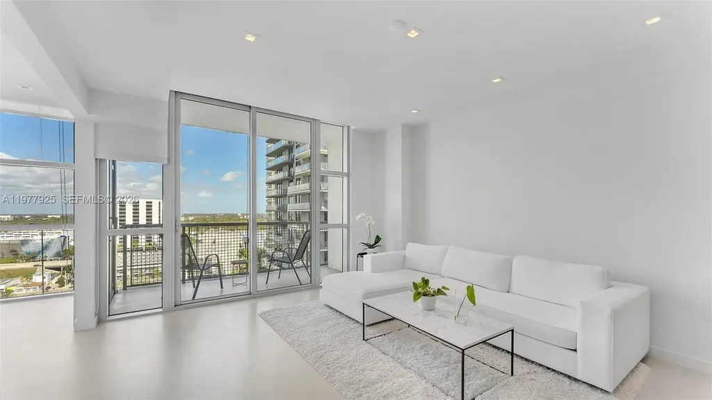 3301 NE 1st Avenue Miami FL 33137