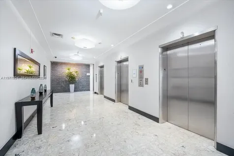 1200 West Avenue Miami Beach FL 33139