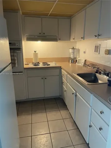 1200 West Avenue Miami Beach FL 33139