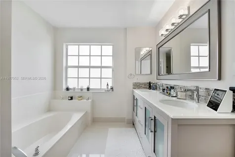 2365 NW 137th Terrace Sunrise FL 33323