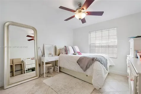2365 NW 137th Terrace Sunrise FL 33323