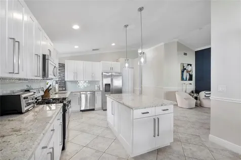 2365 NW 137th Terrace Sunrise FL 33323