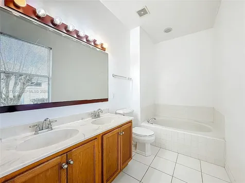 1270 E Classic Court Vero Beach FL 32966