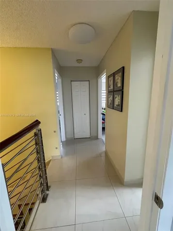 2385 W 69th Street Hialeah FL 33016