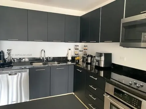3470 E Coast Avenue Miami FL 33137