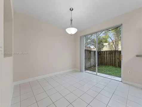 2537 SE 15th Court Homestead FL 33035