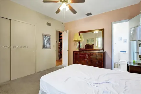 2060 Keystone Boulevard North Miami FL 33181