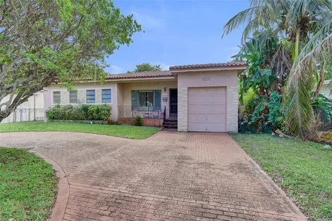 2060 Keystone Boulevard North Miami FL 33181