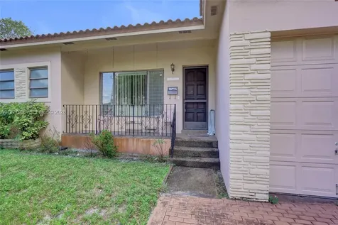 2060 Keystone Boulevard North Miami FL 33181