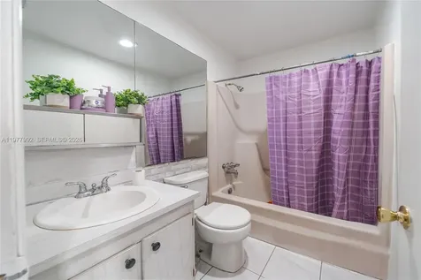 419 SW 80th Avenue Pompano Beach FL 33068