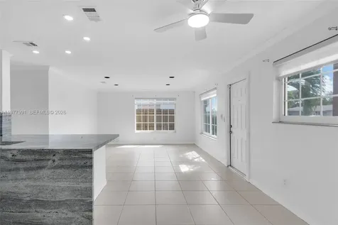 6863 SW 21st Street Miramar FL 33023