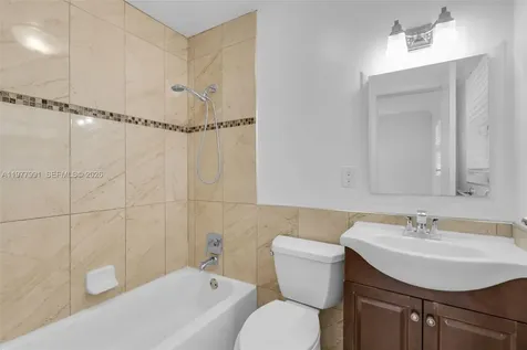 6863 SW 21st Street Miramar FL 33023
