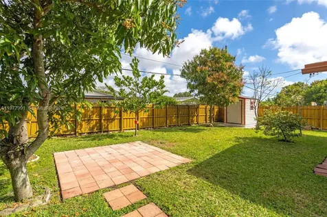 6863 SW 21st Street Miramar FL 33023