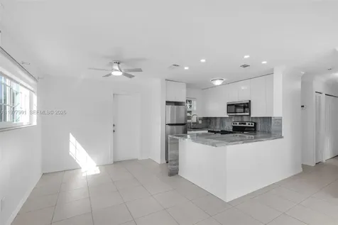 6863 SW 21st Street Miramar FL 33023