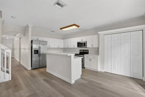 2209 SE 24th Place Homestead FL 33035