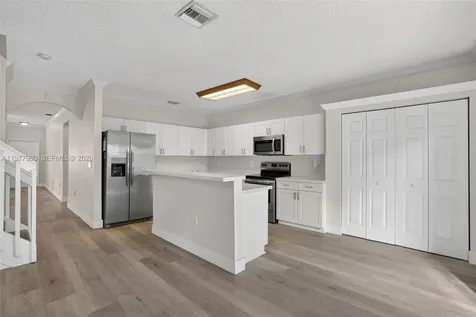 2209 SE 24th Place Homestead FL 33035