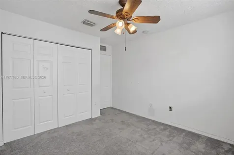 2209 SE 24th Place Homestead FL 33035