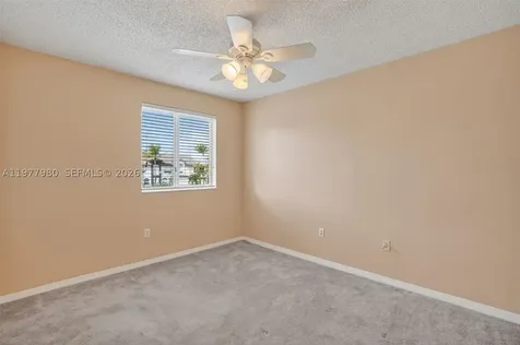 2209 SE 24th Place Homestead FL 33035