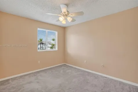 2209 SE 24th Place Homestead FL 33035
