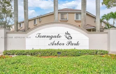 2209 SE 24th Place Homestead FL 33035