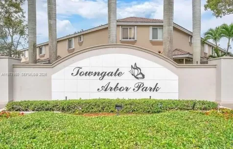 2209 SE 24th Place Homestead FL 33035