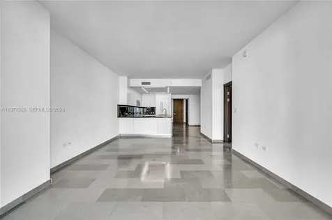 88 SW 7th Street Miami FL 33130