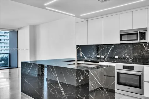 88 SW 7th Street Miami FL 33130
