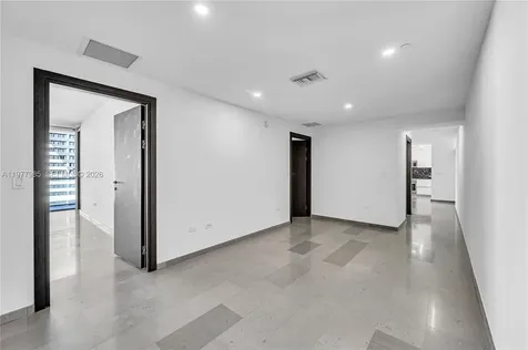 88 SW 7th Street Miami FL 33130
