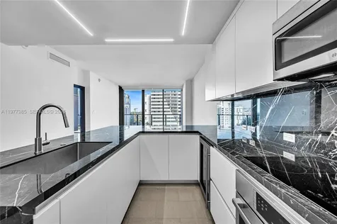 88 SW 7th Street Miami FL 33130