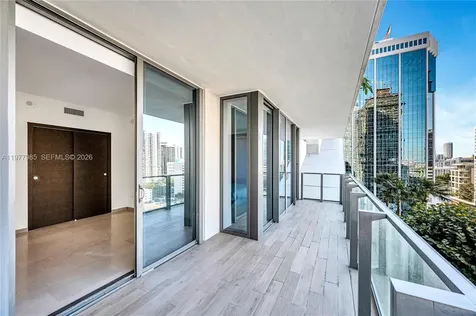 88 SW 7th Street Miami FL 33130