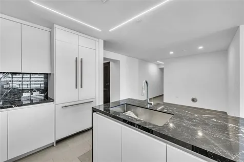 88 SW 7th Street Miami FL 33130