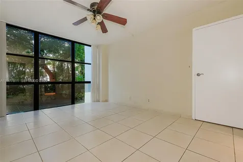 17021 N Bay Road Sunny Isles Beach FL 33160