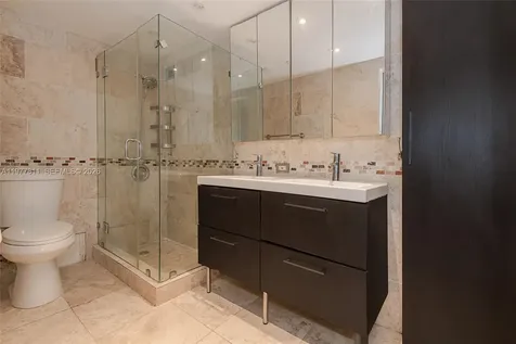 17021 N Bay Road Sunny Isles Beach FL 33160