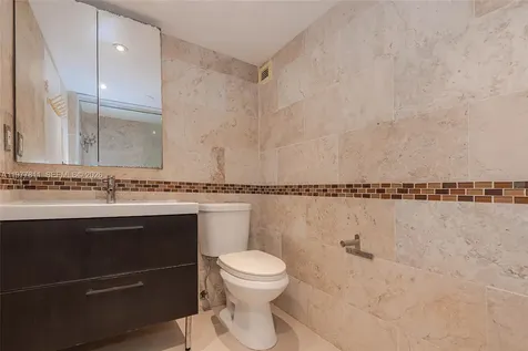 17021 N Bay Road Sunny Isles Beach FL 33160