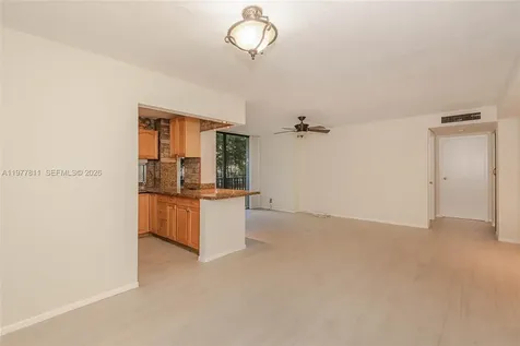 17021 N Bay Road Sunny Isles Beach FL 33160