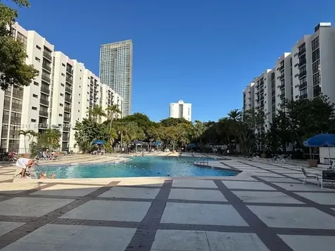 17021 N Bay Road Sunny Isles Beach FL 33160