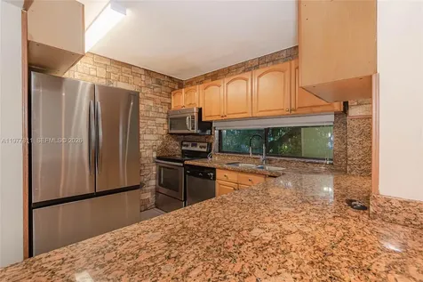 17021 N Bay Road Sunny Isles Beach FL 33160