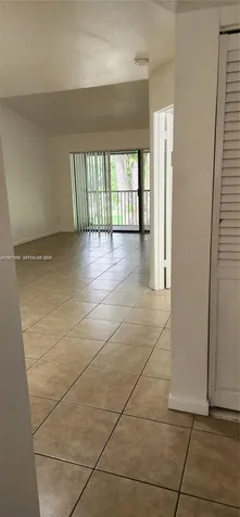 3948 NW 87th Avenue Sunrise FL 33351