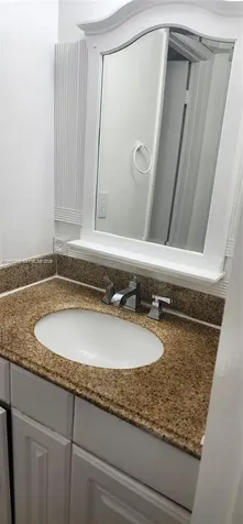 3948 NW 87th Avenue Sunrise FL 33351